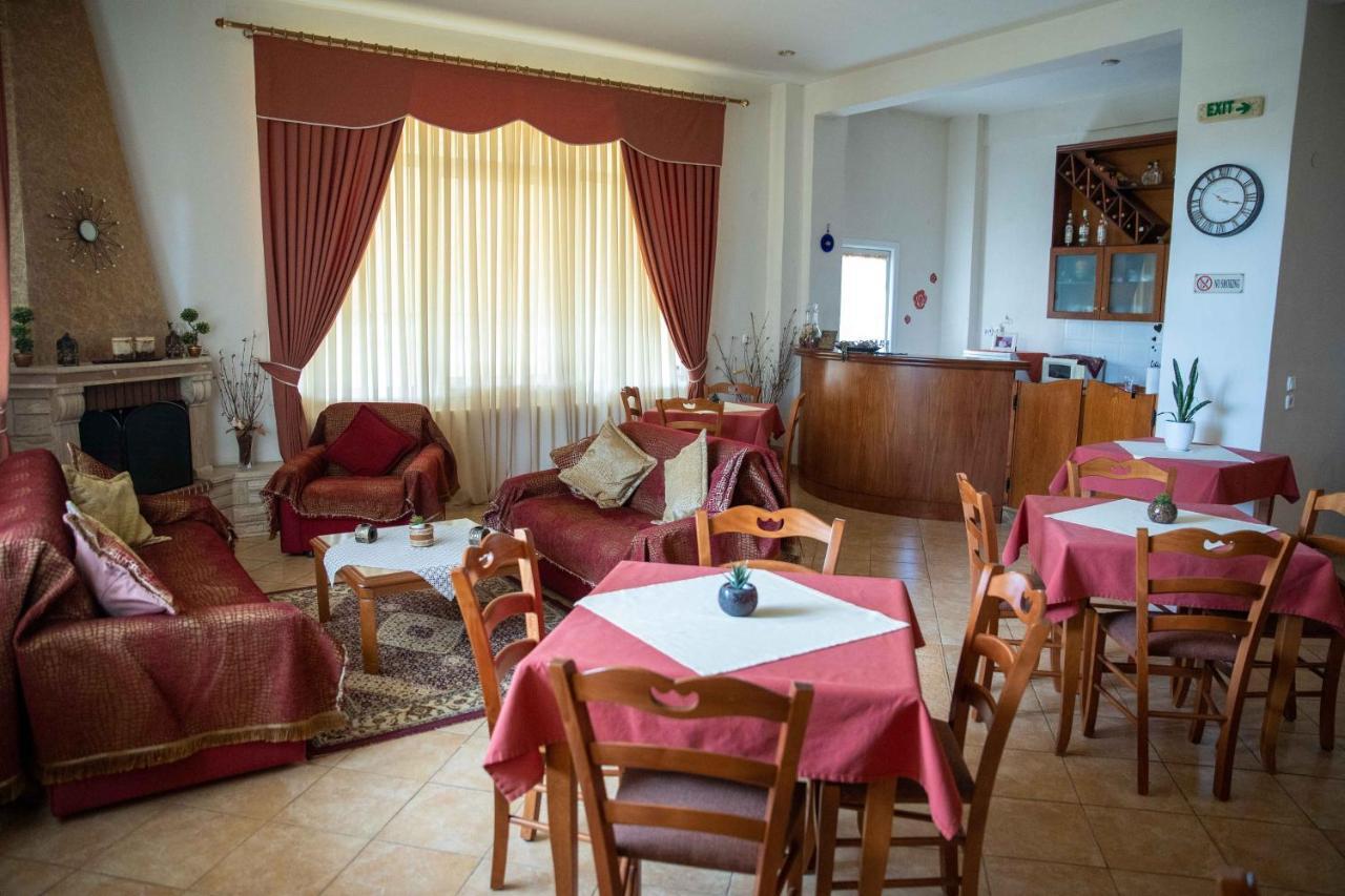 Hotel Kastro Sérvia Esterno foto