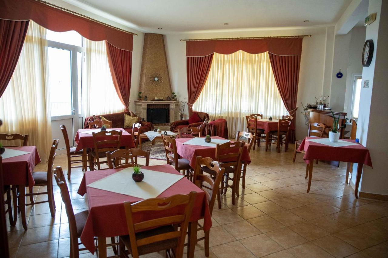 Hotel Kastro Sérvia Esterno foto
