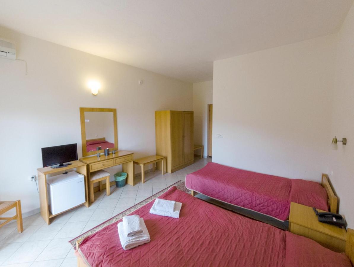 Hotel Kastro Sérvia Esterno foto