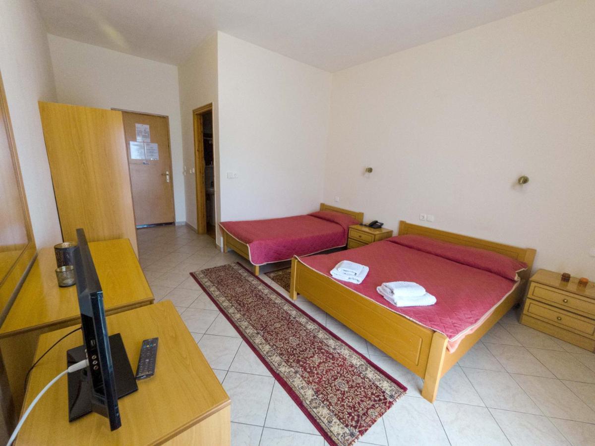 Hotel Kastro Sérvia Esterno foto