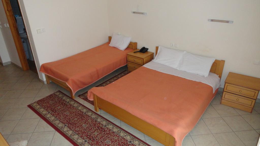Hotel Kastro Sérvia Esterno foto