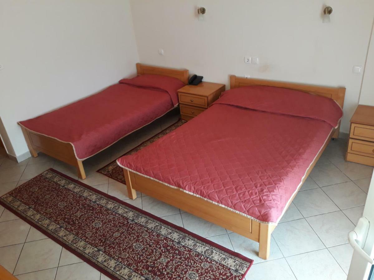 Hotel Kastro Sérvia Esterno foto